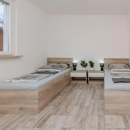 בית נופש House With A Parking Space - 22396 *